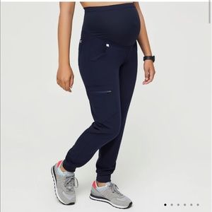 Figs Zamora Maternity Jogger scrub pants